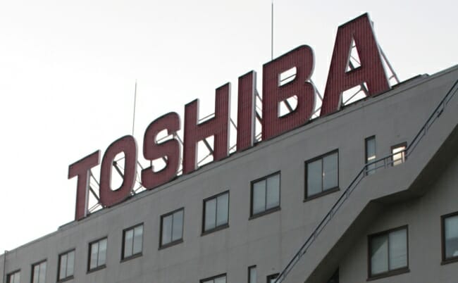 東芝