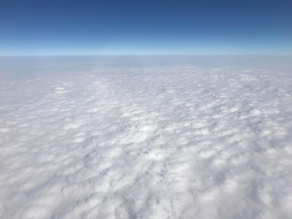 沖縄行きの空は綺麗
