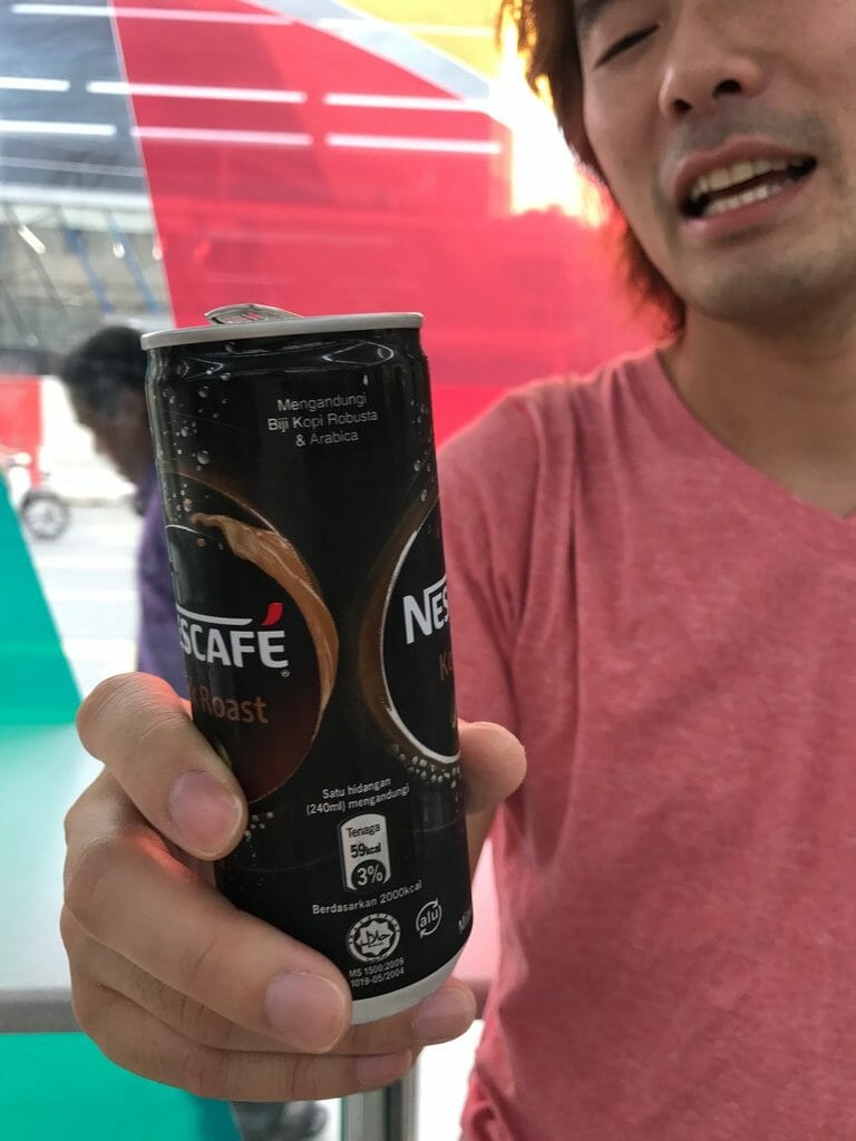 ブラックと見せかけて甘いコーヒー