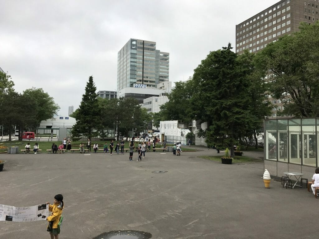 テレビ塔周りの公園