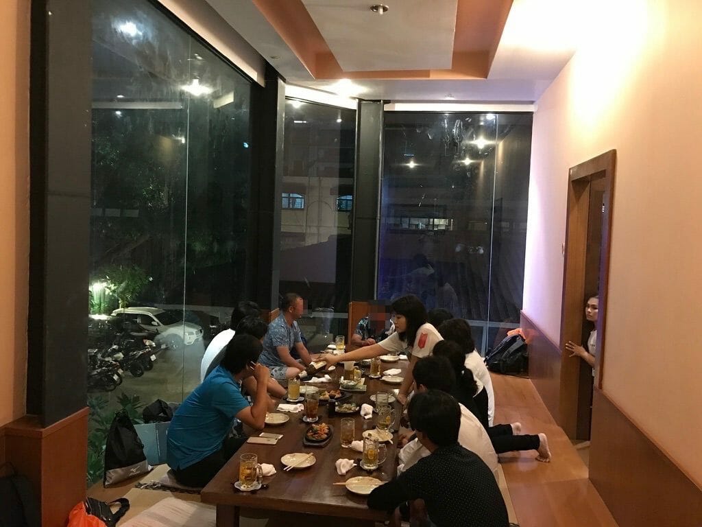 ゴルフ後の呑み会
